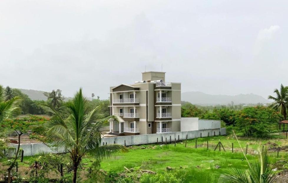Winds N Waves Hotel อลีบาก ภายนอก รูปภาพ